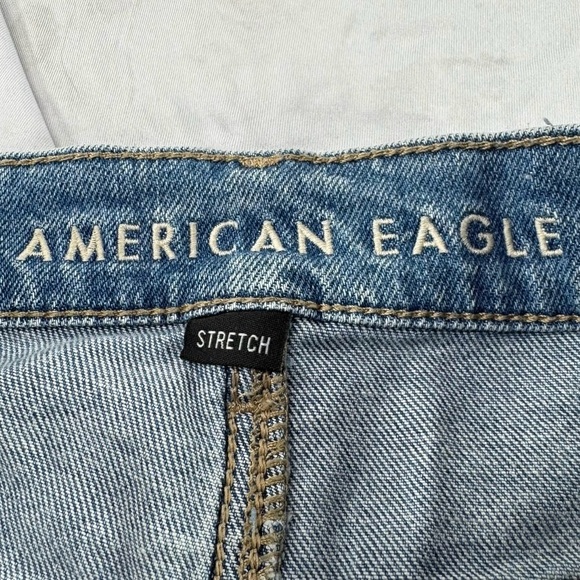 American Eagle Outfitters Women's High Rise Ripped Blue Jeans - Picture 2 of 8